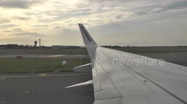 Passengers and Crew Sing Happy Birthday Onboard Ryanair Flight!