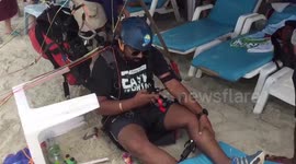 Paragliding crash on Thai beach