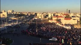 Crowd flees police in Jordan protest