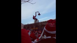 Santacon London 2017 - 1000's of Santa's Storm London Streets!