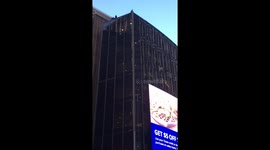 Basketball player makes basketball from top of Madison Square Garden