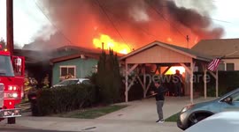 Plane crashes into San Diego house