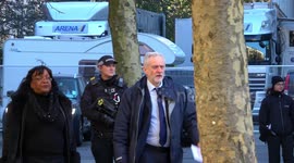 Jeremy Corbyn and Dianne Abbott attend Grenfell memorial at St Paul's, London