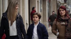 Boy asks a watch with more time for his father