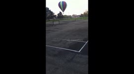 Hot air balloon crashes on power lines in Wisconsin