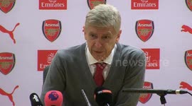 Newsflare Edit - Wenger fears the worst over Giroud injury