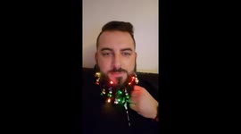 Beard baubles turn man's facial hair into a Christmas tree