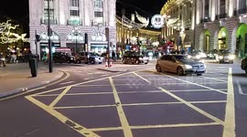 Christmas Tree Car Drives Through Piccadilly Circus