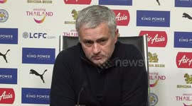 Jose Mourinho argues with journalists after Leicester City defeat