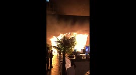 Eyewitness video shows fire that killed 14 in Mumbai pub