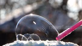 Beautiful footage of a bubble freezing at -35C