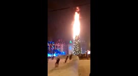 The Christmas tree burned in South Sakhalinsk. Russia