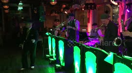 Kal’s Kats - Diga Diga Doo