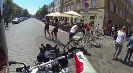 How to get hot chics' attention while riding a motorcycle