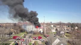 Drone Footage of Apartment Bldg Fire (Detroit, MI) 4/8/17