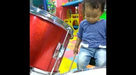 Kid Drummer (Drummer Cilik)