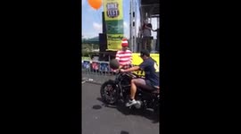 2016 Harley Davidson Iron 883 Burnout from the winner of CTHD & 93.7 KLBJFM