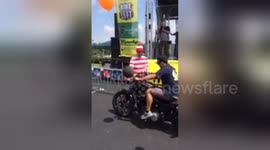 Newsflare Edit - 2016 Harley Davidson Iron 883 Burnout from the winner of CTHD & 93.7 KLBJFM