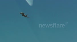 F18 Hornet Buzzes Drivers on CA Highway 395