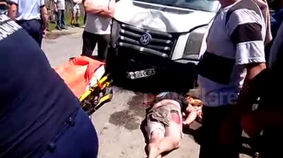 A Motorbike Ruscova struggling between life and death after being hit by a van