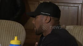 'Can I sue him!?' Anthony Joshua's light-hearted response to Joseph Parker's 'King of Steroids' jibes