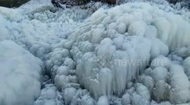 Fog turns to ice at China nature reserve