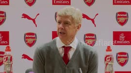 Wenger urges members of the press to 'bet on Sanchez joining United'