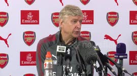 Wenger confirms Arsenal in talks to sign Aubameyang