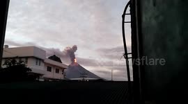 WATCH: Timelapse of Mayon Volcano spewing ash plume, lava fountain anew