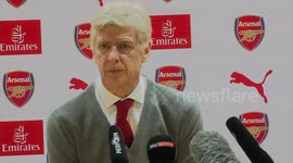 Wenger: Arsenal are only ever three minutes away from a crisis!
