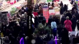 Chaos in French supermarket over Nutella promotion