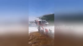 Risky helicopter rescue in Brazil