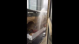 Burst pipe at London Bridge sends water '50ft into the air'