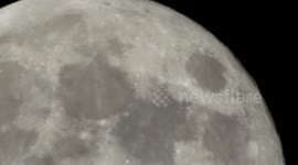 Amateur gets lucky with extreme closeup of supermoon