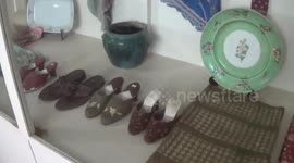 HANDICRAFTS AND SQUARES OF KOTO GADANG
