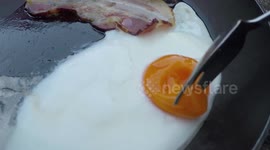 Frying bacon in a hot car under the Aussie sun