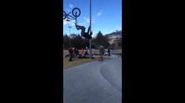 Scary stunt on BMX goes wrong \ backflip fail
