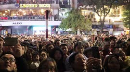 Chinese New Year Fireworks Hanoi - Crowd Reaction
