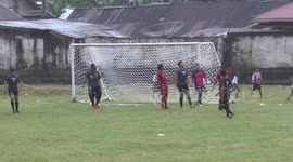 Corner kick failed to be executed with a header