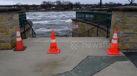 Rock River Floods Dixon, IL  Feb 23 2018  3pm