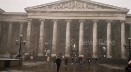 Snow in London - British Museum