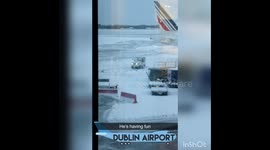 Worker at Dublin airport performs doughnuts on snowy runway