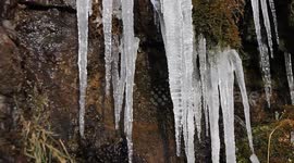 Beast From The East Forms Large Icicles In N. Ireland