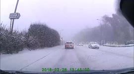 Snow covering Edinburgh bypass making it almost impossible to see the slip road.