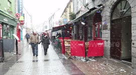 A stroll up Quay Street in the snow in Galway city centre (Ireland)