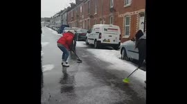 Street curling