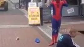 Spiderman Fights drunk person