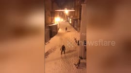 Newsflare Edit - Sking down a street in Frome