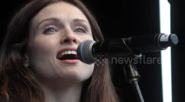 Sophie Ellis-Bextor  preforms at the Women's Day march 2018