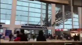 Roof collapses at China's Nanchang Changbei airport
